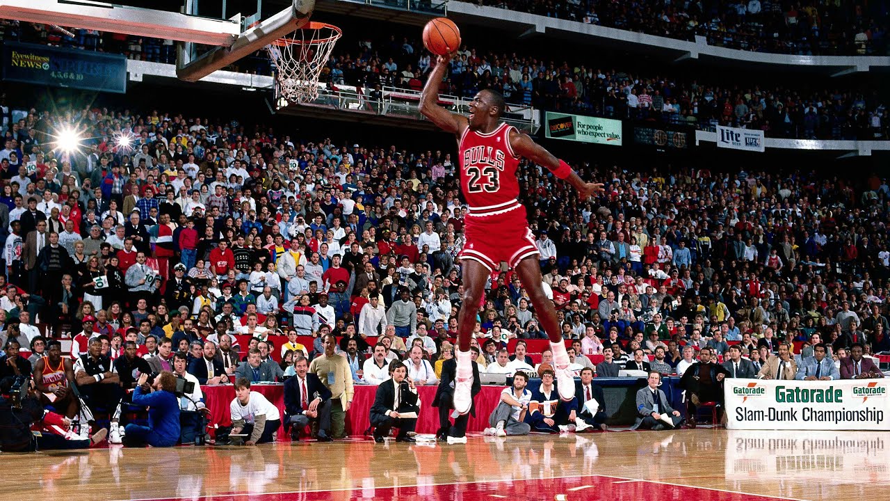 Michael Jordan’s Legendary Free throw line dunk HD