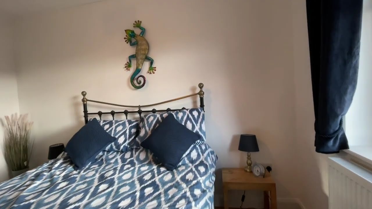 Cae Garw Road, Rhosbodrual, Caernarfon, Gwynedd, LL55