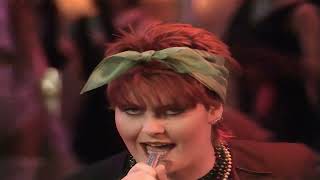 Yazoo - The Other Side Of Love (Top Of The Pops 25.11.1982) (Hd Remastered)