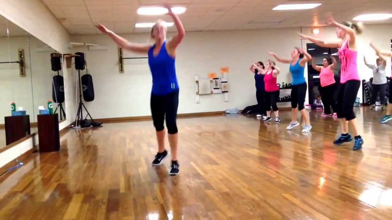Danza Kuduro dance fitness 2/2014 YouTube