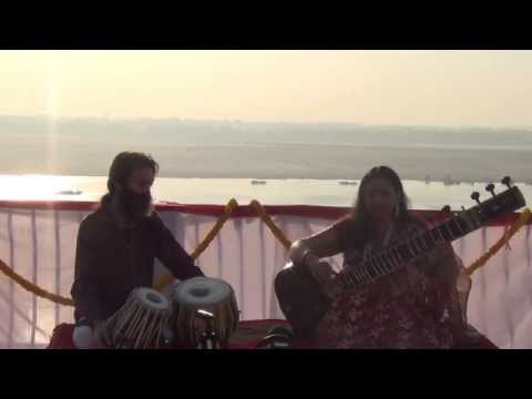 Tal Dadra - Shrabani Sitar y Rafael Tejada tabla Semiclassical music