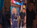 HERE'S WHATKELLY RIPAEATS INA DAY.