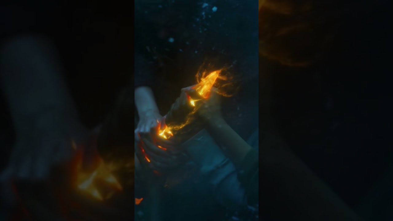 Мистер Пеннивайз показывает средний палец :( 