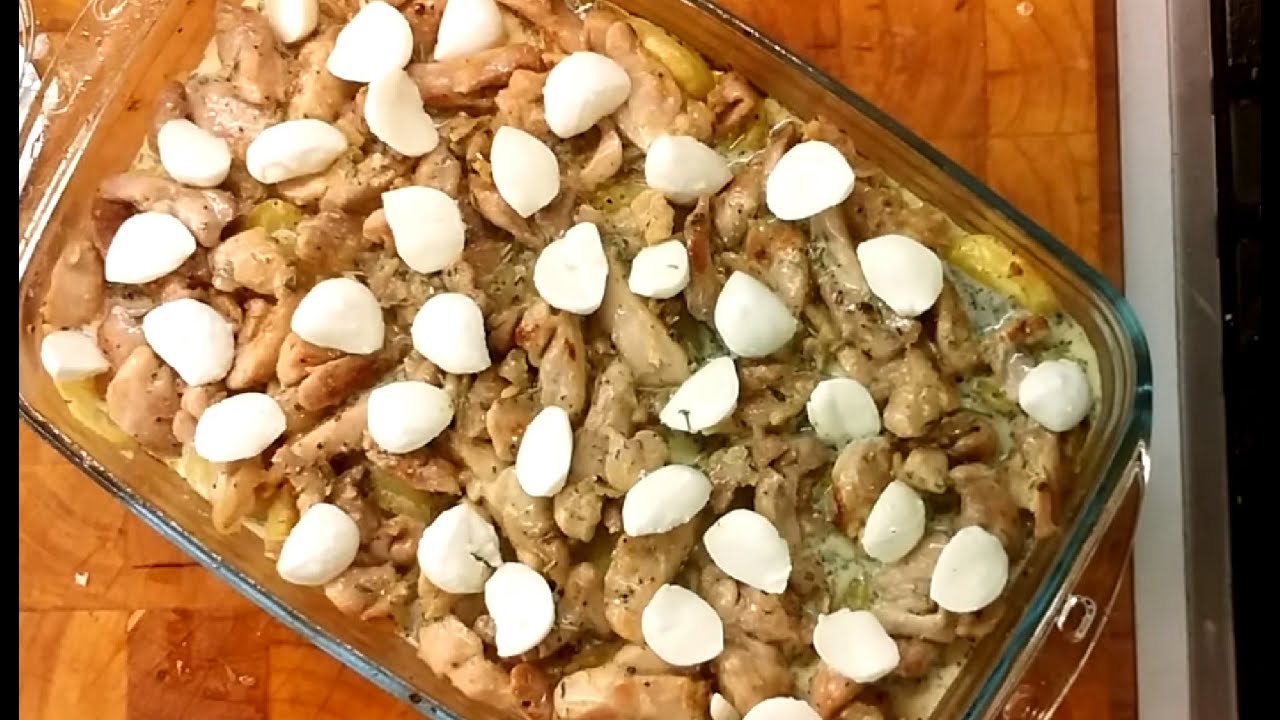 Provanszi fűszeres rakott csirke ! Nem fog tocsogni a húslében a végén mint más recepteknél :-)