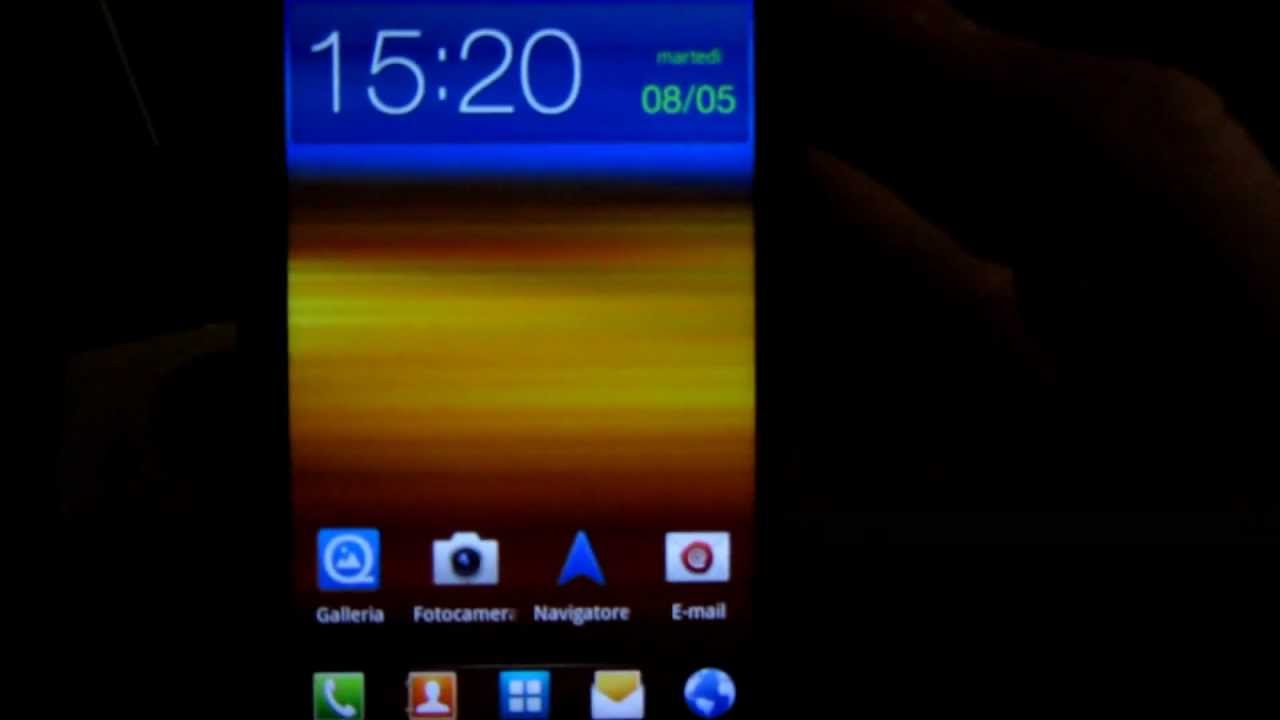 Galaxy W - XXLM8 GoLauncherEx vs ADW LauncherEx