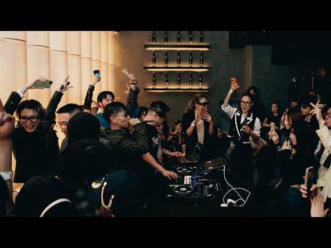 Coming Back – Private Listening Session