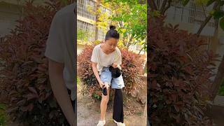 Funny Auntie Shows How To Change Clothes Fast