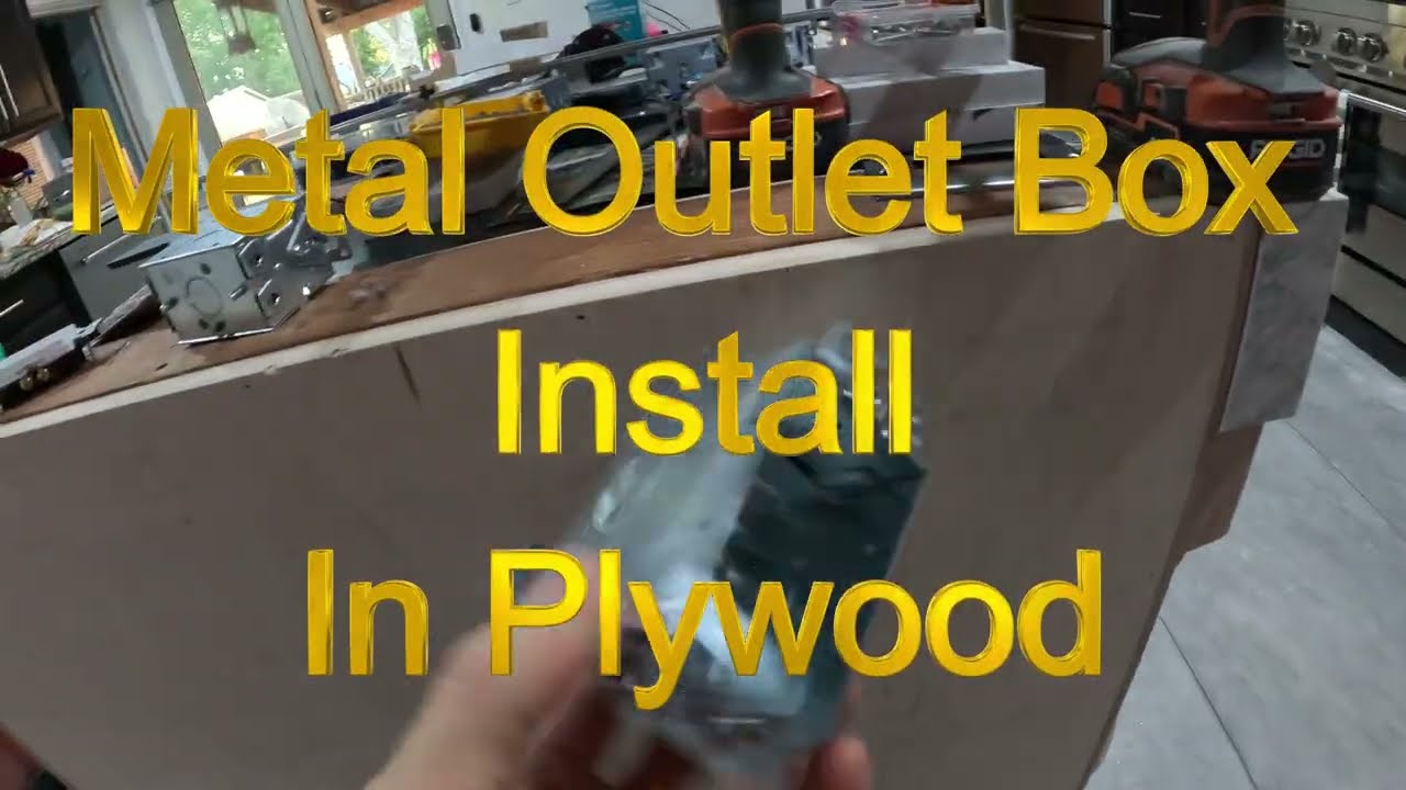 Как установить коробку для электрической розетки в фанере
