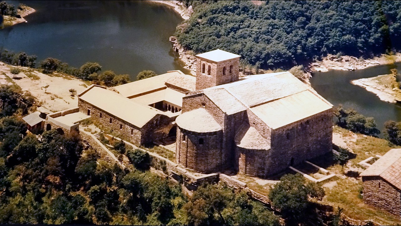 St Pere de Casserres, Tavèrnoles i Folgueroles. Osona. Any 2000
