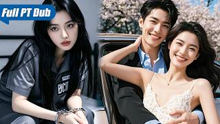 Saindo da prisão, entrou no carro errado de um CEO que a amava há dez anos e lhe daria tudo！