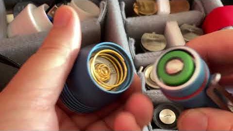 Flashlights 101: battery marks from tail cap springs