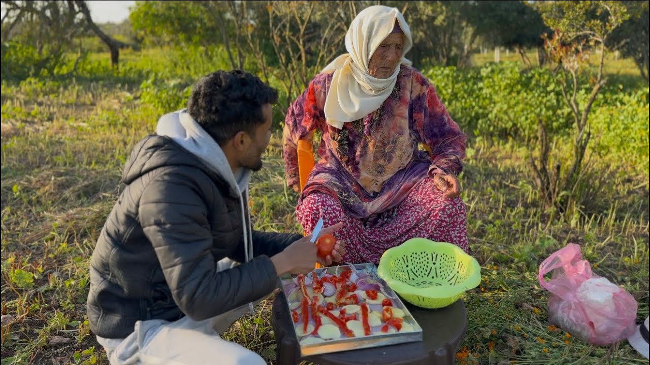  #البادية_المغربية 😍 خرجنا الطبيعة وجدنا فطور ديالنا موت ديال ضحك 😹 صوبنا لاطة بي حوت 🐳 🐈 