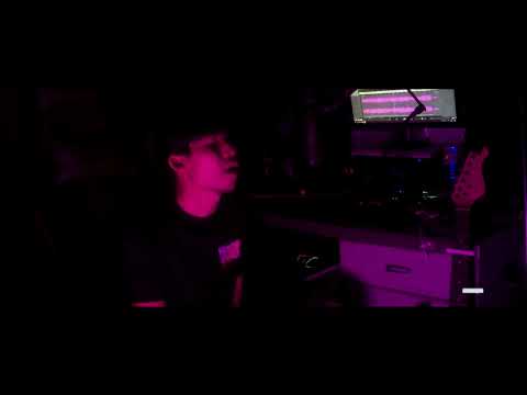 เสี่ยงเหลือเกิน - เต้น นรารักษ์ - (Cover Seuanack)