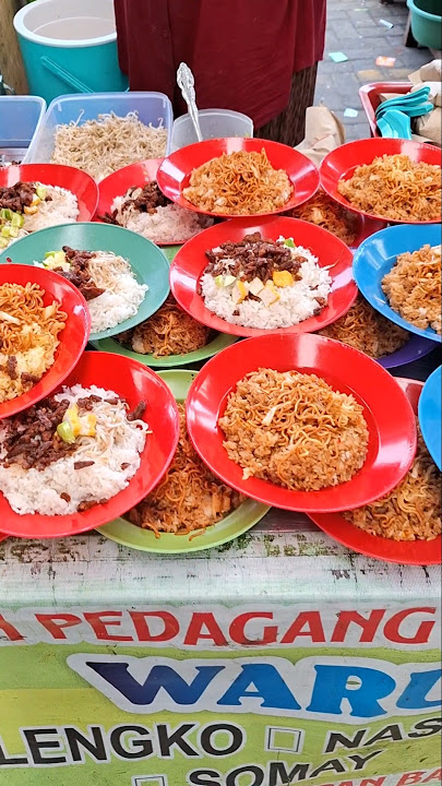 PIRING NYA SAMPE DI TUMPUK #vidioshort #indonesianstreetfood #streetfood #kulinerbrebes #food