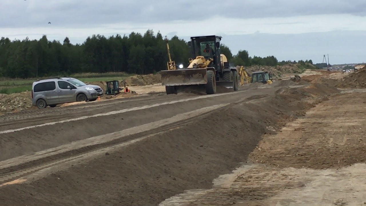 19.09.2019, km 412+100 str. P, budowa nasypu warstwa umocniona