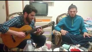 Baran Işik - Acılara Tutunmak Ev Hali