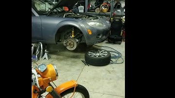 O2 sensor locations on an NC (2006) Mazda Miata -- code p0037