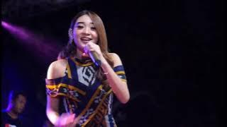 yang terdalam Difarina Indra