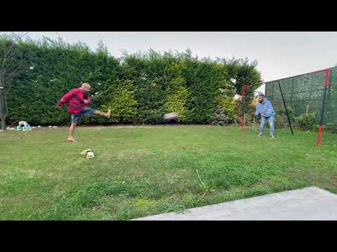 Amir Dva VS Mori Hemo I Penalty Shoot ( مسابقه پنالتی امیر دیوا و موری )