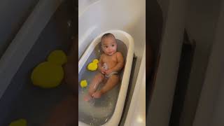 Bath time with Eli🥰
