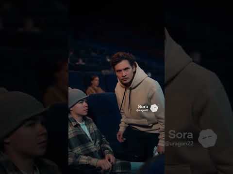 Когда в кино крадут твое место? #shorts