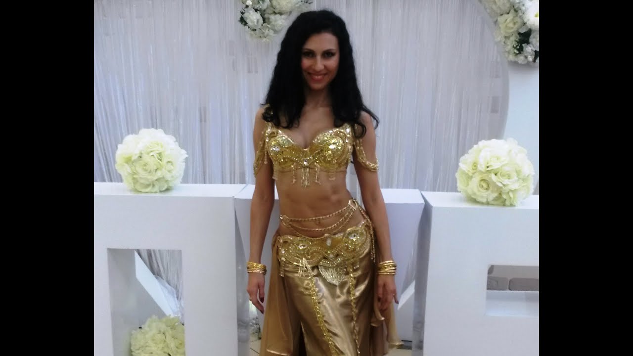 Oriental dance with candelabra/shamadan - Amira Rafaeli