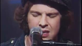 Miniatura de vídeo de "Gavin Degraw - Tracks of my Tears"