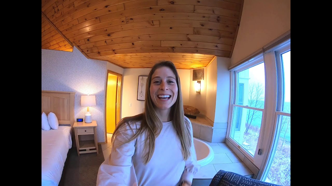 Lodging Tour - Grand Superior Superior Master Suite at Bluefin Bay