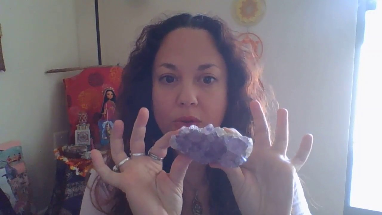 Quick Aura Combing - YouTube