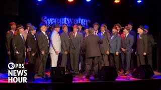 Leonard Cohen's music and poetry celebrated by older and younger generations at festival