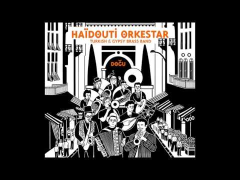 Putar Bahchelere geldi bahar - Haïdouti Orkestar