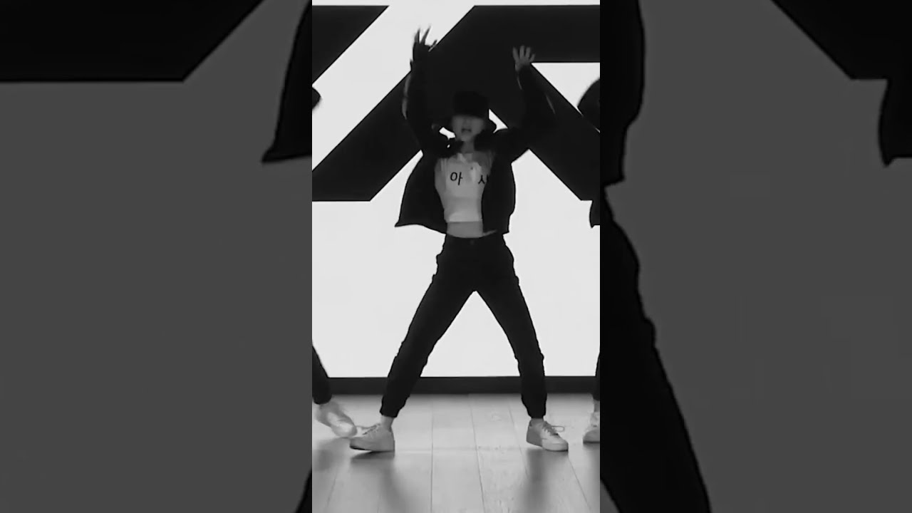 Asa Fancam Young Money Senile Dance Performance