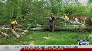 Texas Baptist Men help clear up damage after recent storm
