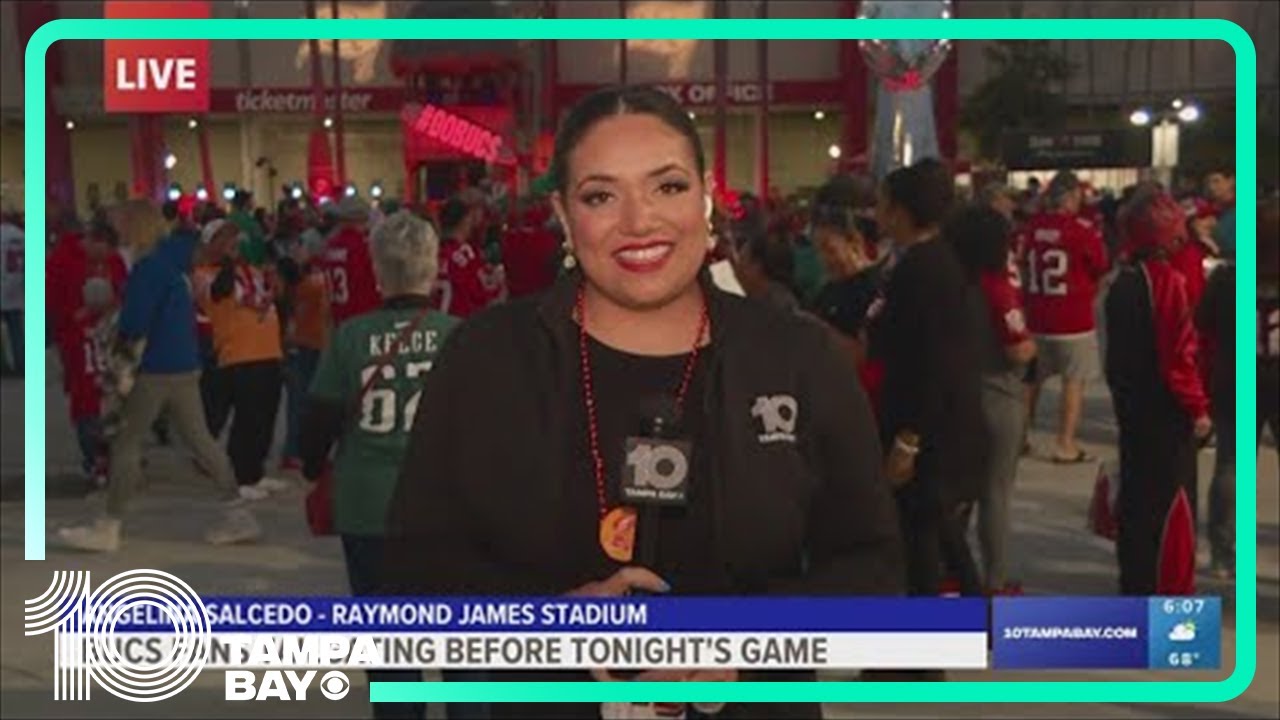 Bucs fans tailgate ahead of playoff game in Tampa