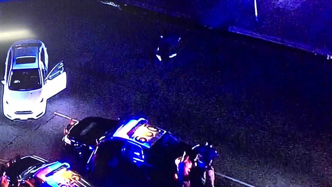 Breakdances after high speed chase - YouTube