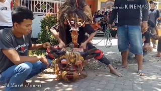 Barong Prejeng Ndadi MAKAN AYAM Mentah // Lestari Budoyo Gitik