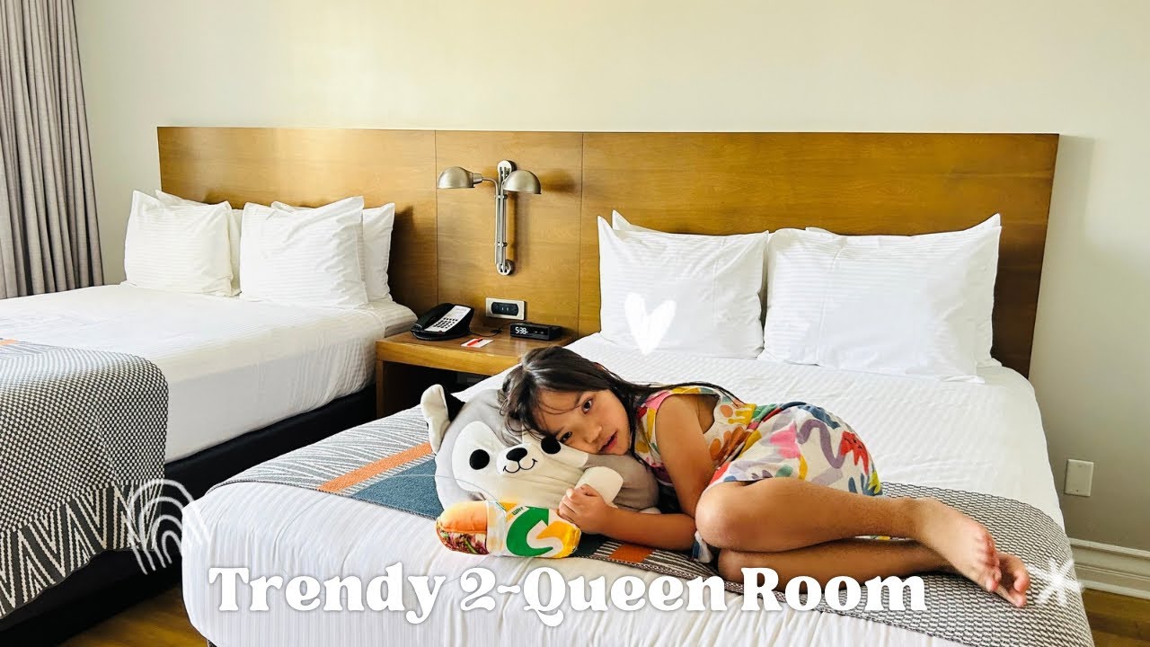 TRENDY 2-QUEEN ROOM TOUR | Town and Country Resort
