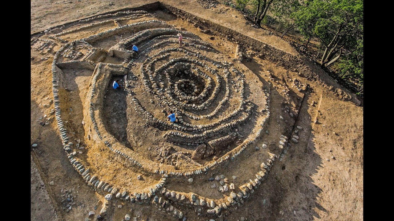 Archeologist Quirino Olivero talks about the discovery of cacao at the worlds oldest cacao temple