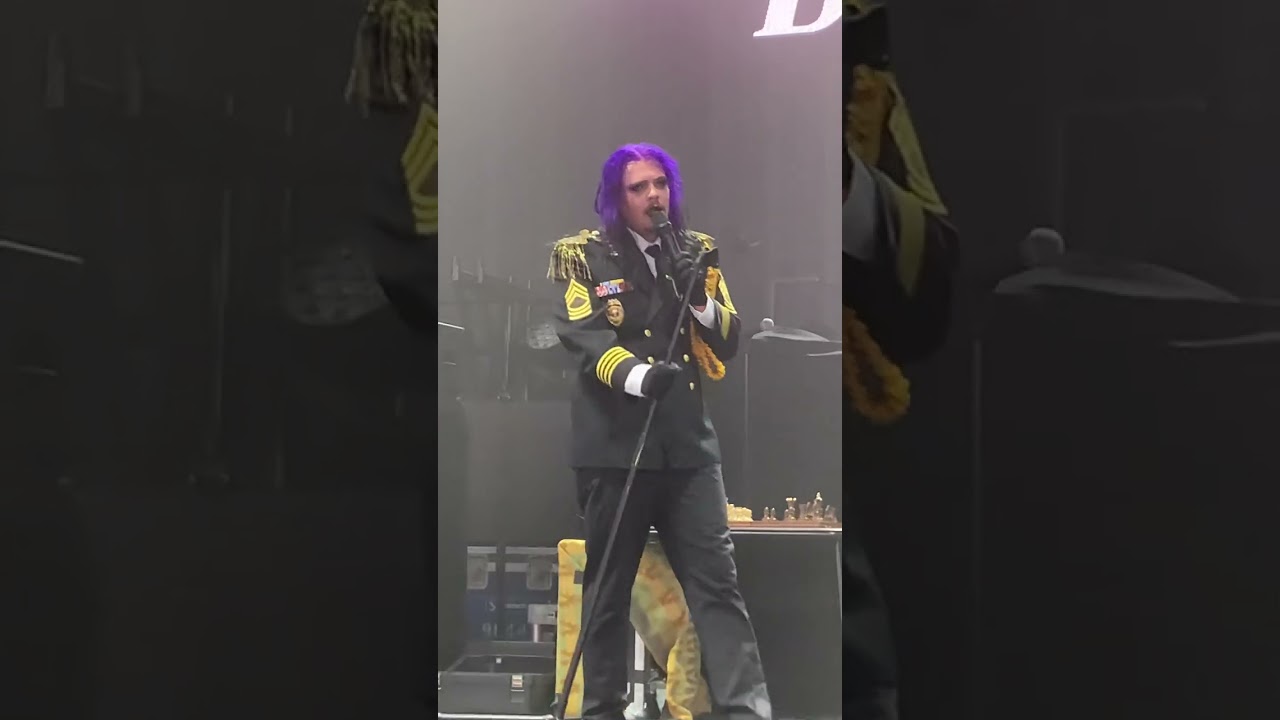 Kim Dracula Live - Paparazzi