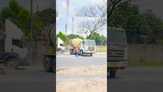 Keren Manuver Truck Molen VS Truck Trailer Wingbox #shorts #truck #viralshorts
