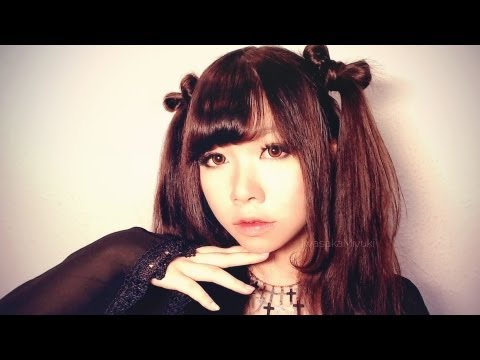 cute-ribbon-twintails-hairstyle-+-japanese-style-curled-side-bangs