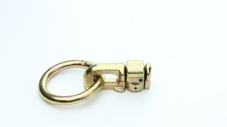 L-Track Demonstration / Double Stud Fitting With Round Ring