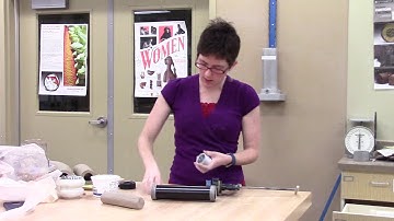 Extruder: Small Hand Held Extruder (1 of 3) Set Up and Extruding