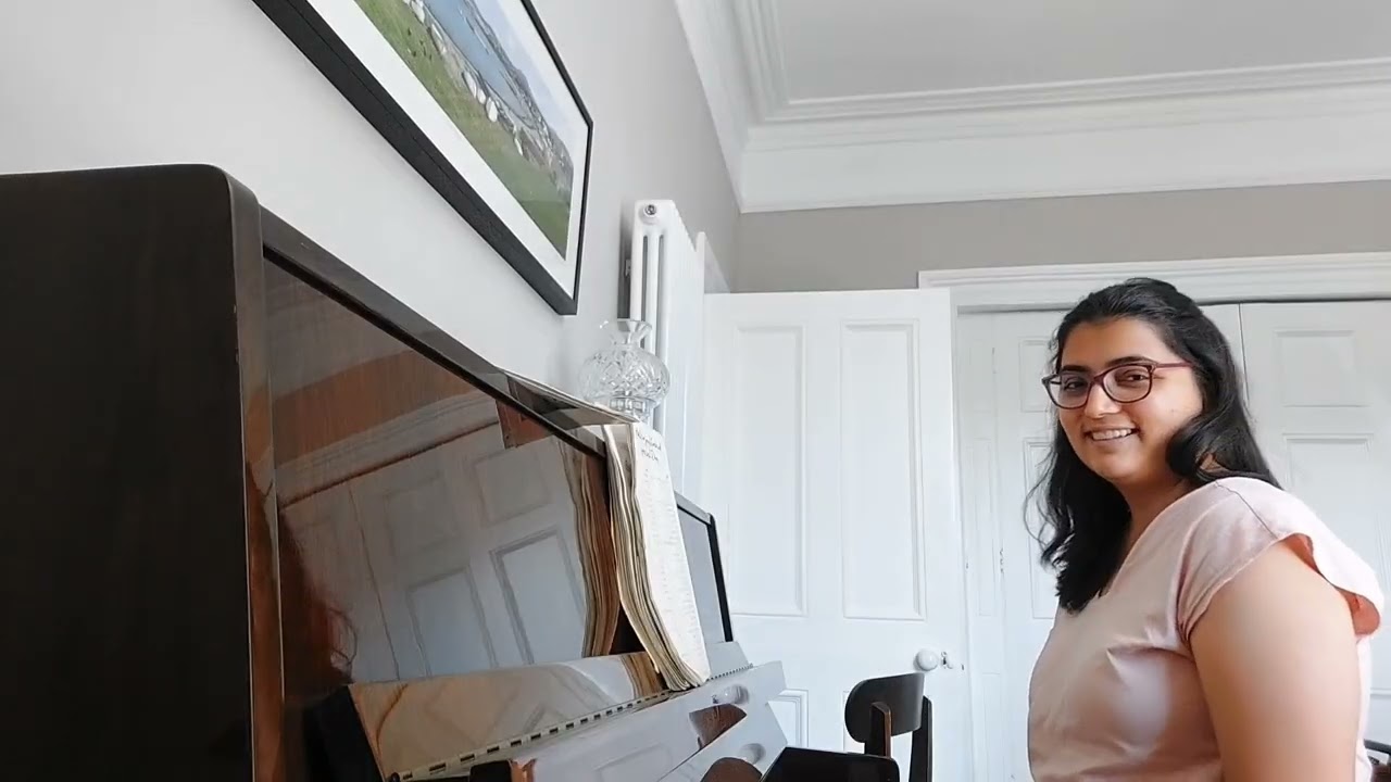 Holy Ground- Taylor Swift (cover by Sania)