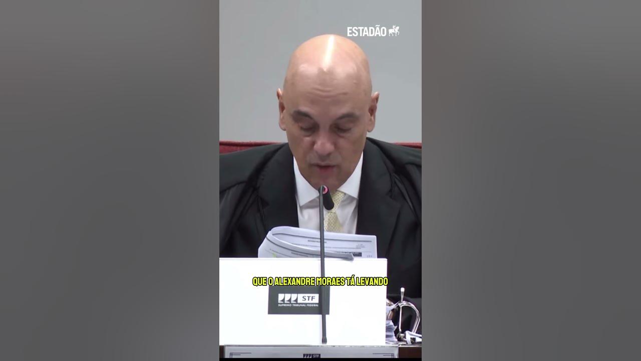 Bolsonaro pede desculpas a Moraes por 'retórica' em reunião que atacou ministros do STF