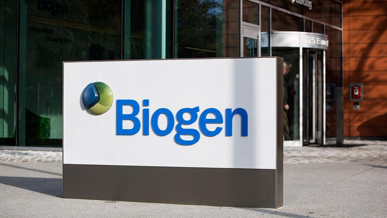 Biogen Shares Rise as CEO Steps Down, Earnings Top Estimates