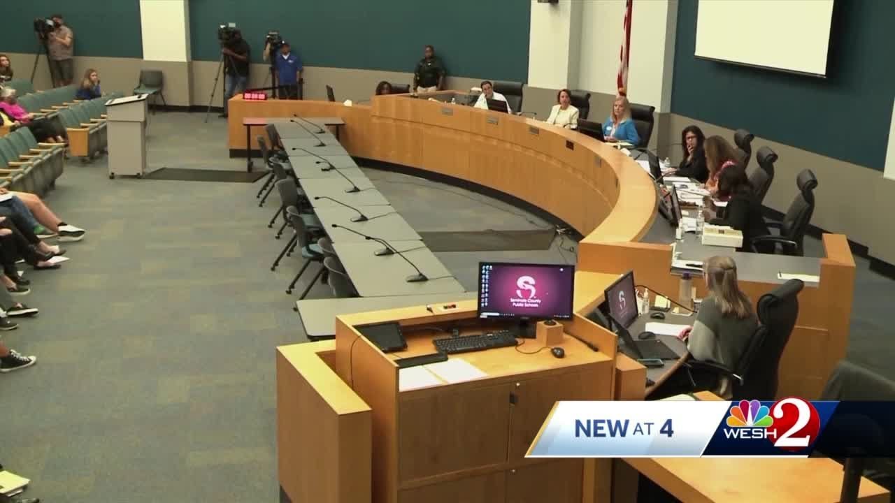 Lyman High School yearbook staff awarded Student Press Freedom Award