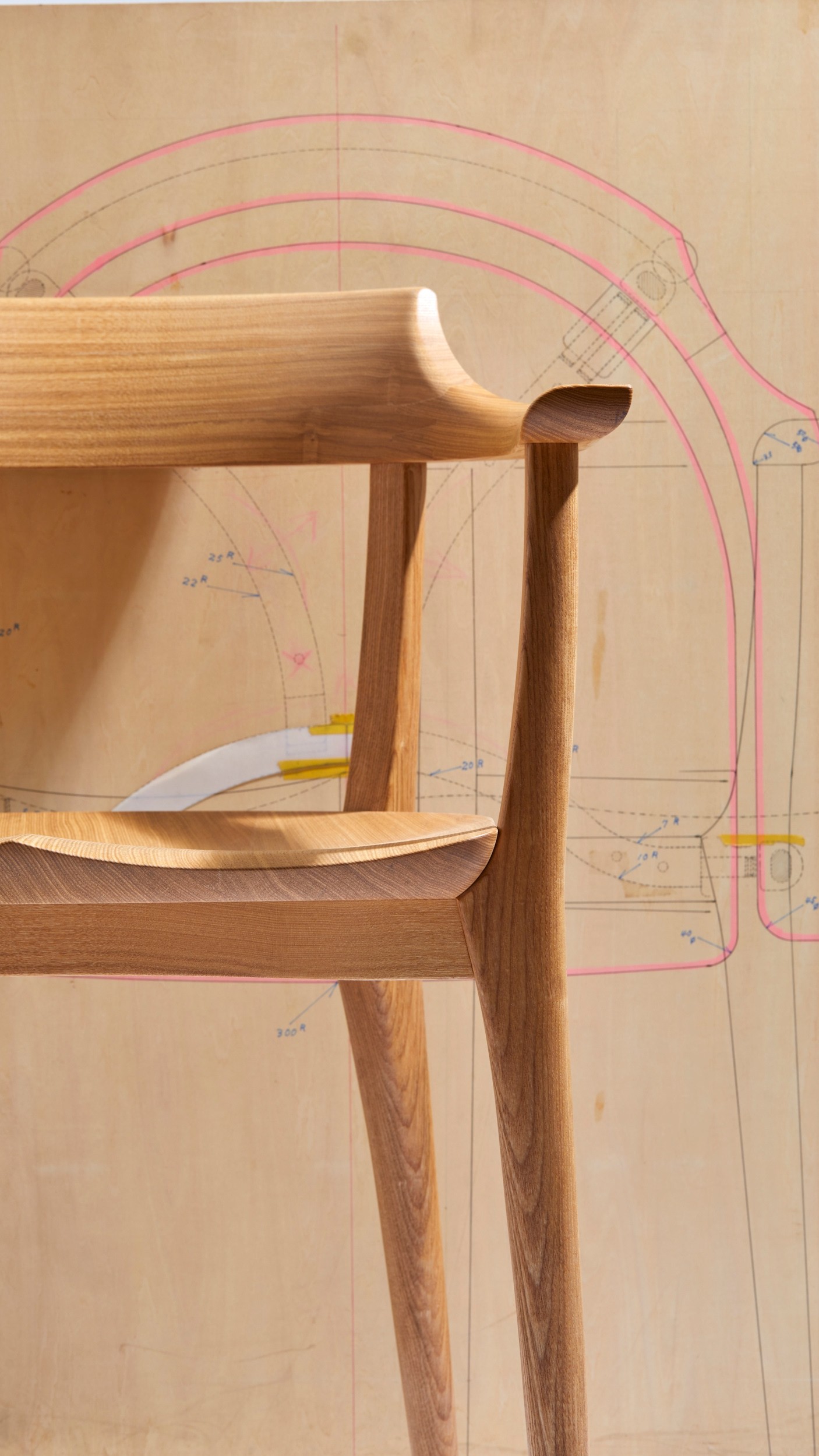 KAGURA ARM CHAIR VOGUE - YouTube