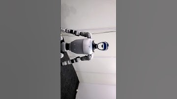 IIT Bombay Techfest’s International Exhibition 🚀 Humanoid Robot Unitree at IIT Bombay #robot