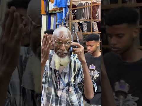 Odeyga Yaa Ku Kiciyay Somalia Ciyaalxamar Footballhumor Comedy Somalicommunity Duet Funny